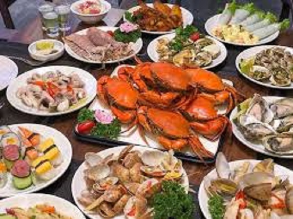 Kinh nghiệm tìm quán bán hải sản ngon tại Hà Nội